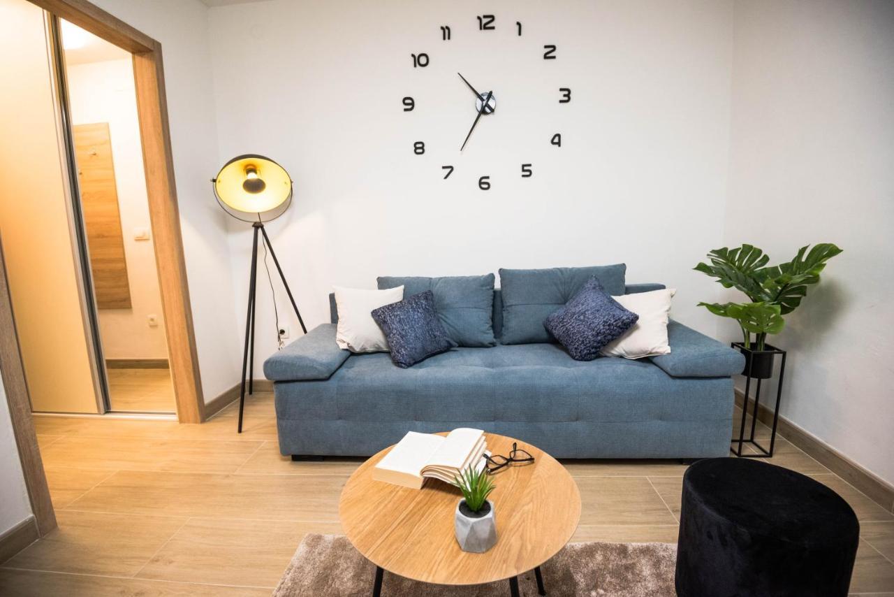 N & D Apartment ชิเบนิก ภายนอก รูปภาพ