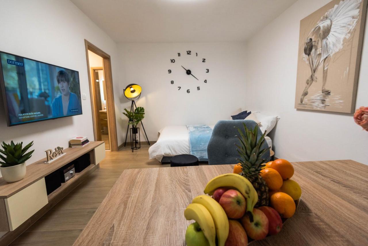 N & D Apartment ชิเบนิก ภายนอก รูปภาพ